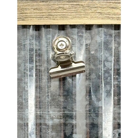 Rustic Wood & Metal Clip Frame For Photos Or Notes 6x4.5" country chic READ - Picture 2 of 6